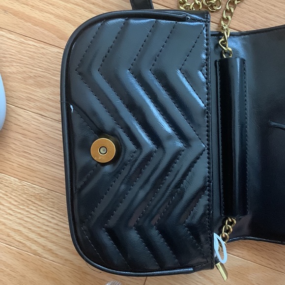 Crossbody bag - Picture 6 of 10